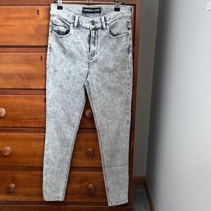 Express Women's Light Gray Skinny Jeans